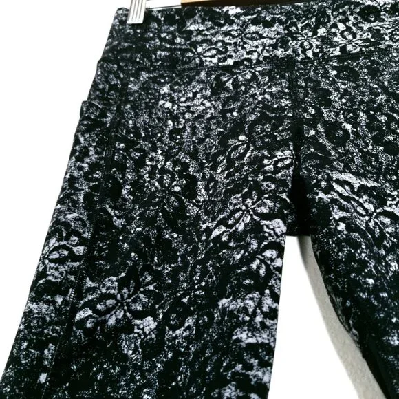 NEW | Lululemon Pace Rival Crop *22" Achromatize Ice Grey Black 6 - Picture 6 of 15